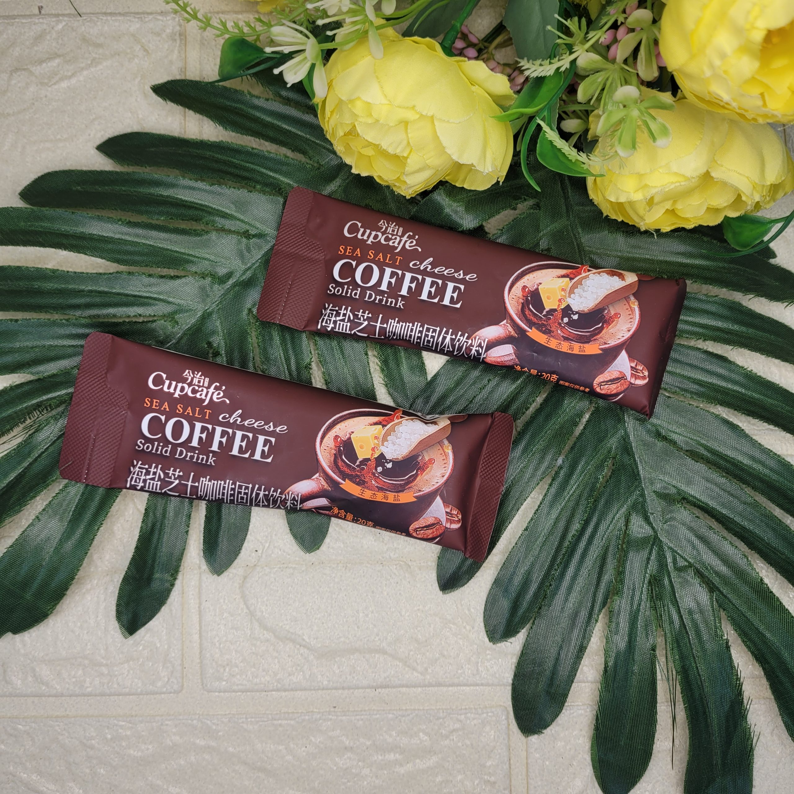 Кофе растворимый Cupcafe с морсой солью и сыром 20г.