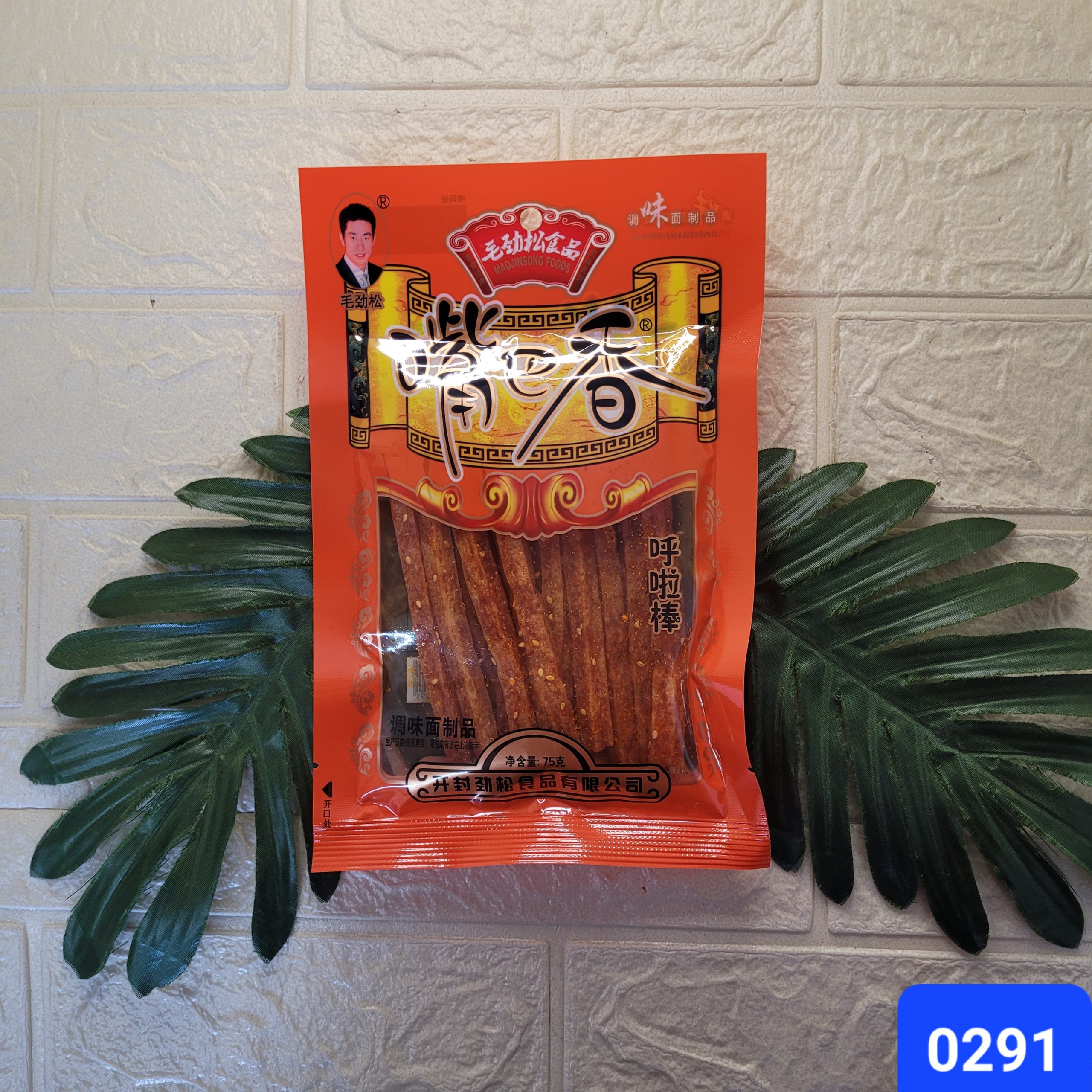 Снек из соевого мяса острый с кунжутом Maojinsong Foods 75 г.