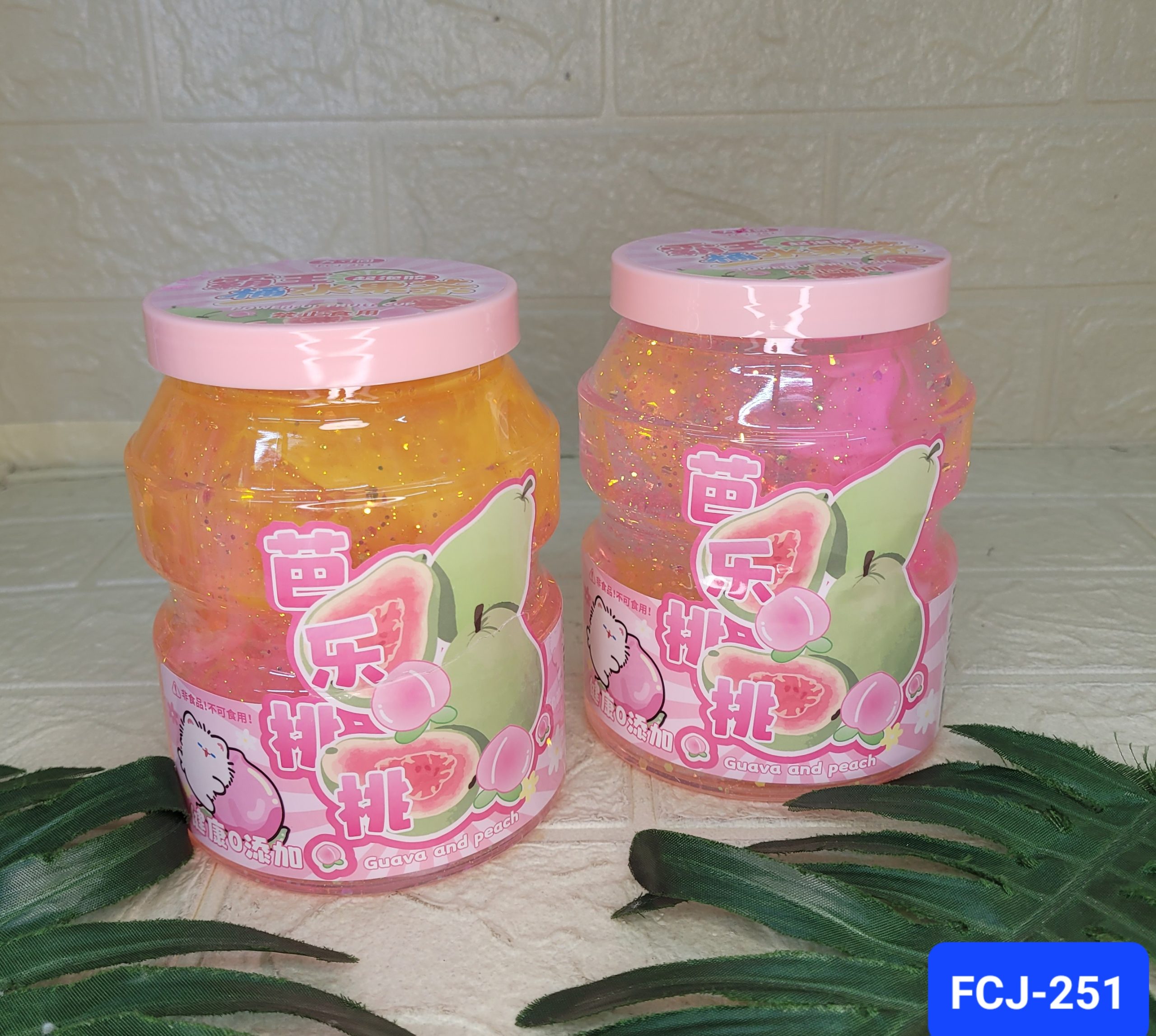 Слайм Guana and peach в банке. Арт. FCJ-251