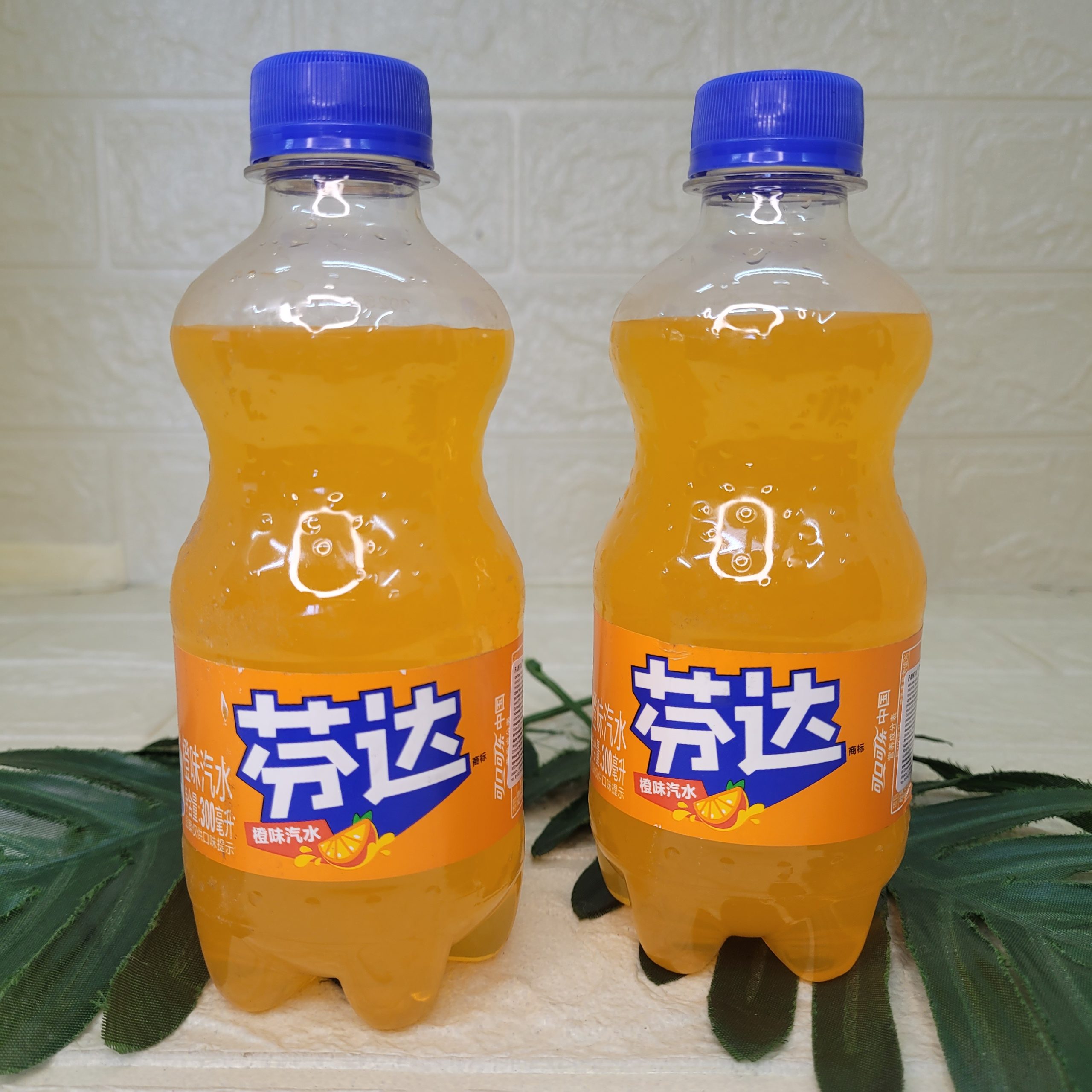 Напиток газированный FANTA, апельсин 300 мл