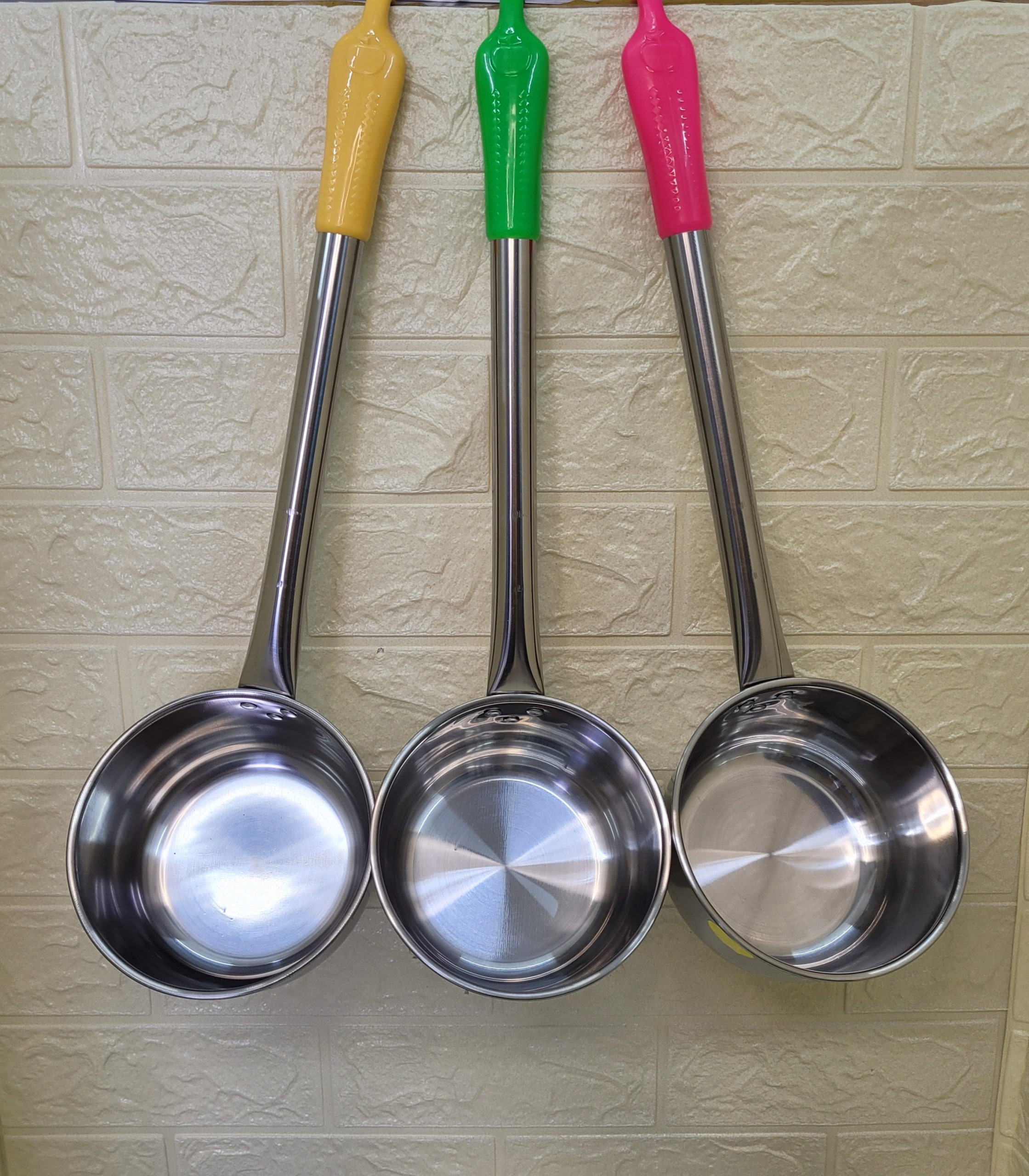Ковш с дл.ручкой (нержавейка) 14 см. Арт. DF99445-14CM