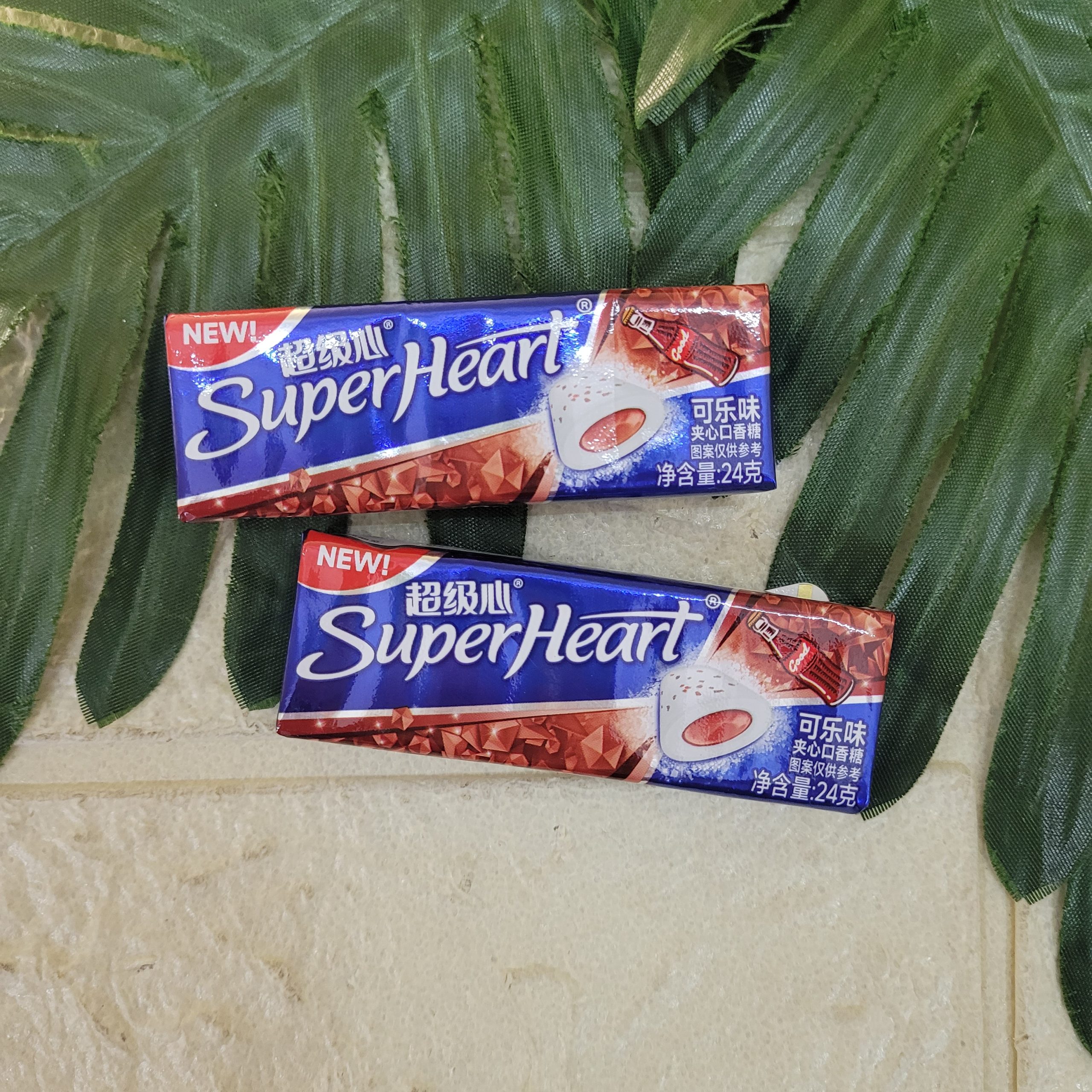 Резинка жевательная Super Heart, кола 24 г.