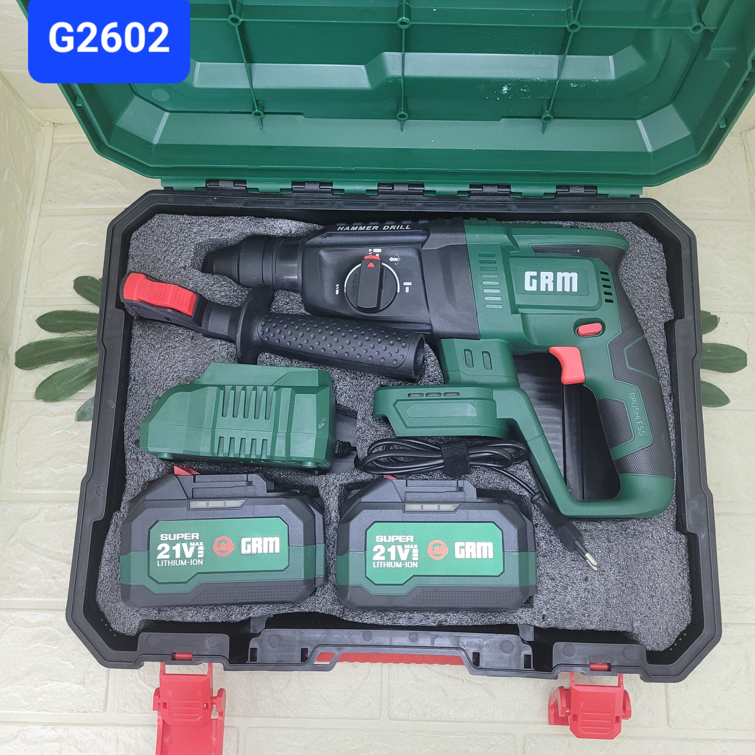 Дрель-перфоратор GRM 21v+2 батареи. Арт. G2602