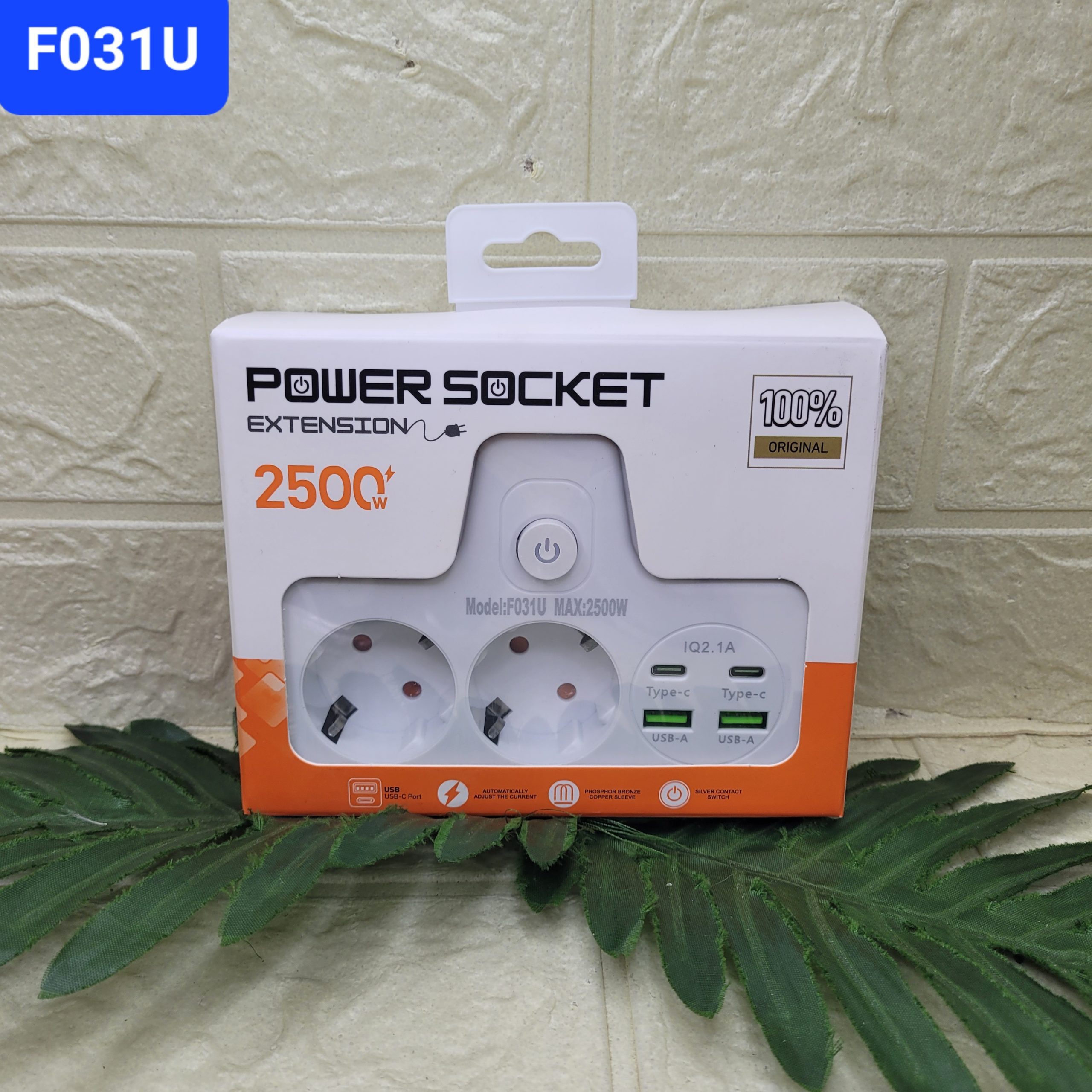 Разветвитель-тройник в розетку+USB. Арт. F031U#