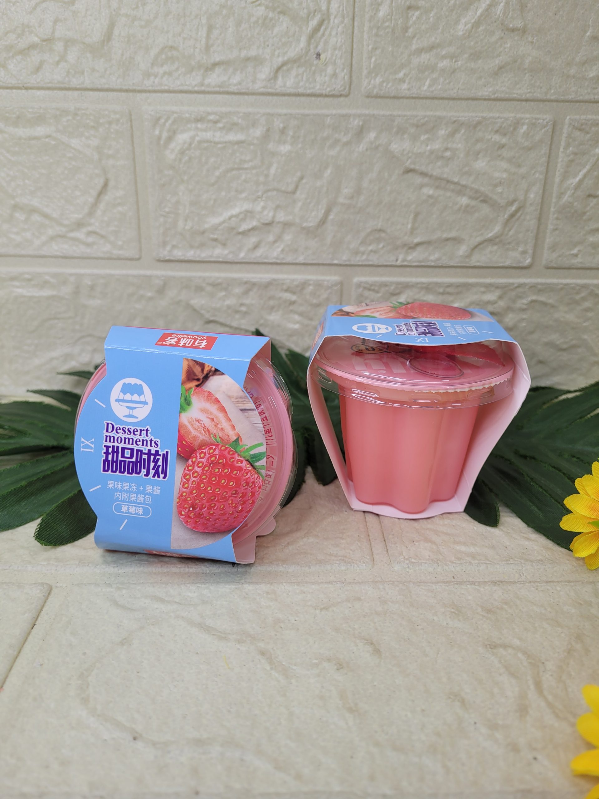 Пудинг Dessert moments+топпинг, клубника 115 г.