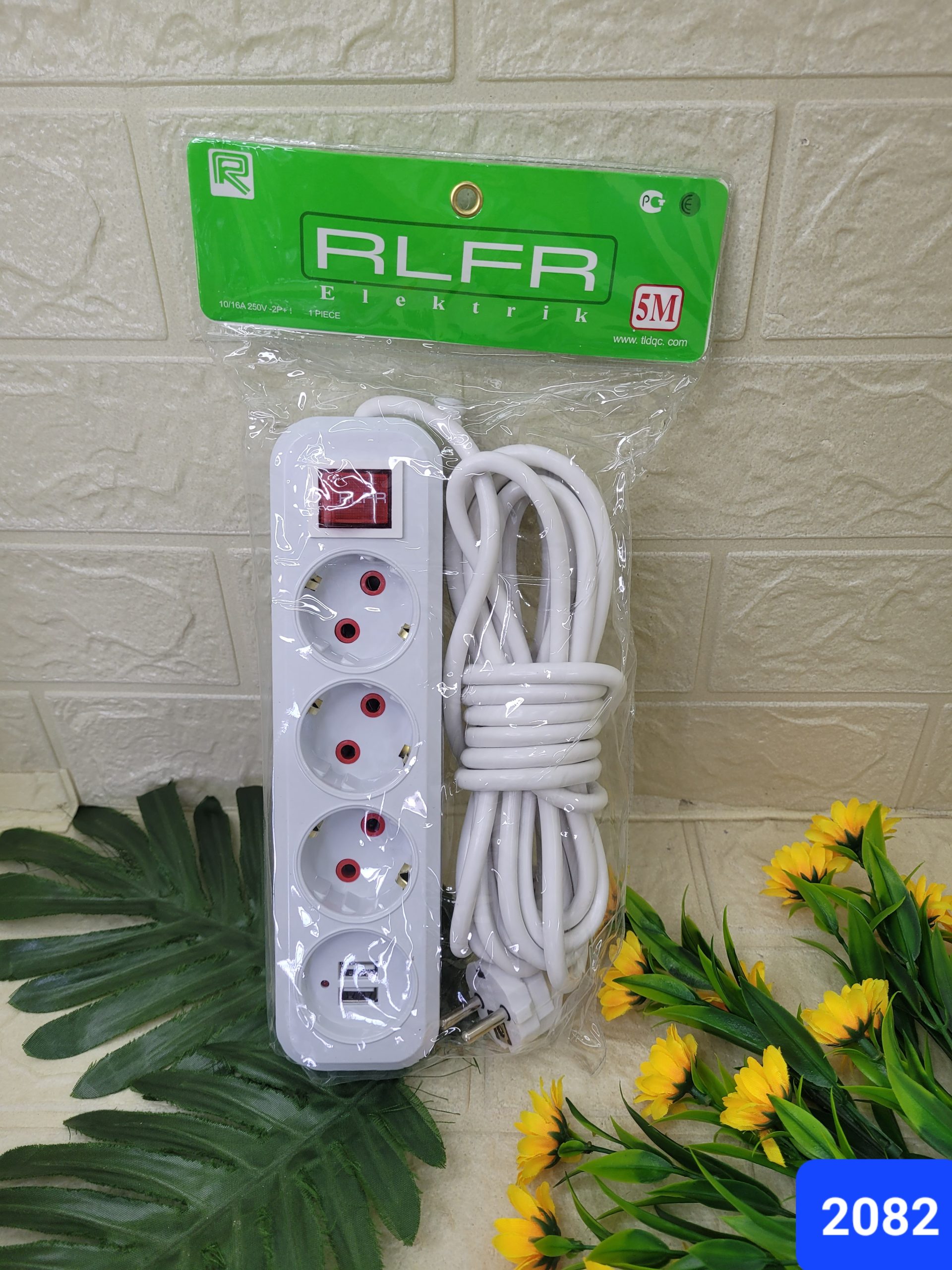 Удлинитель-фильтр RLFR 3-х местный+USB 5м. Арт. ALFUSB305/(2082)