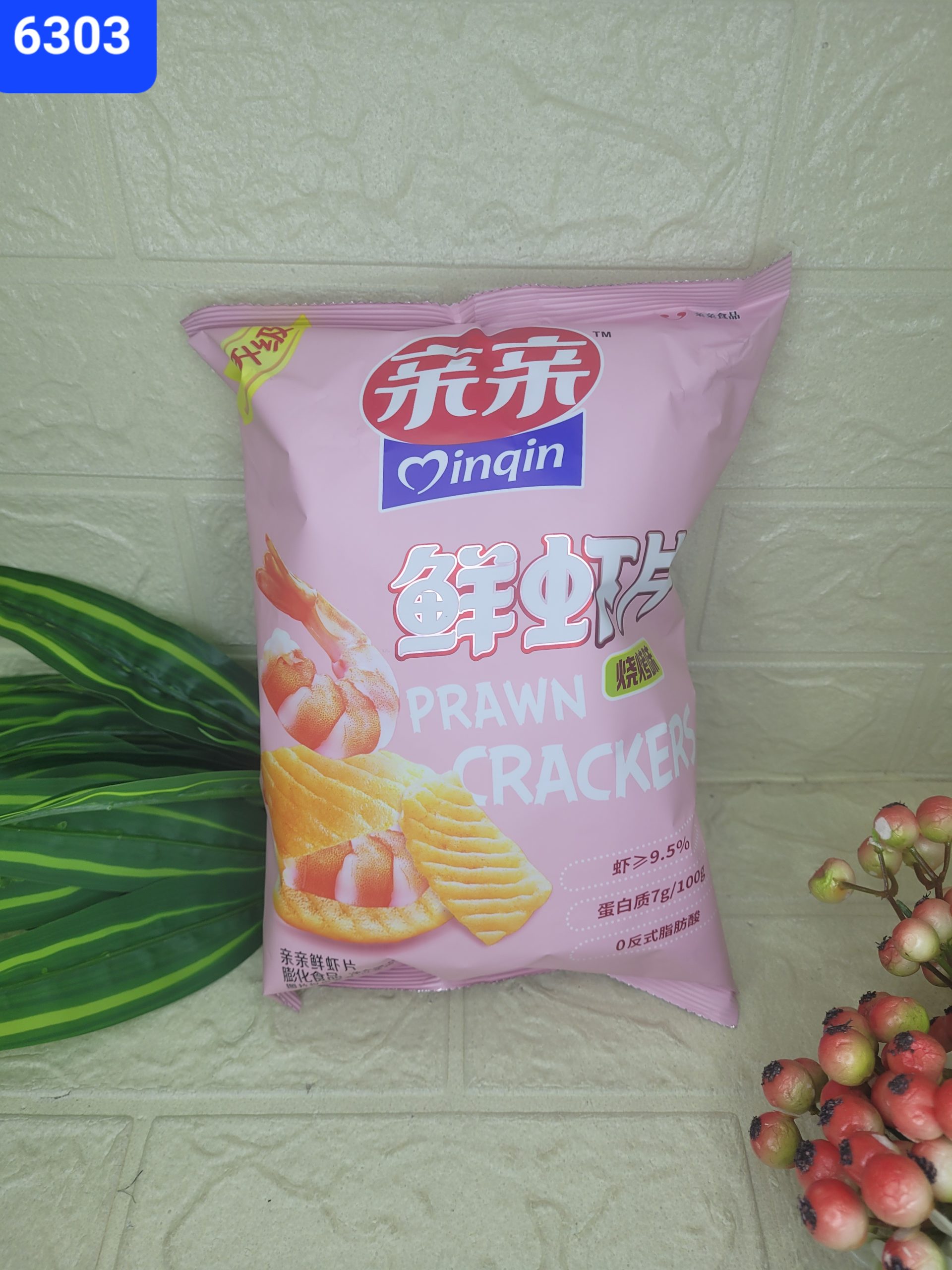 Чипсы Qinqin креветочные, вкус барбекю 80 г. 6303